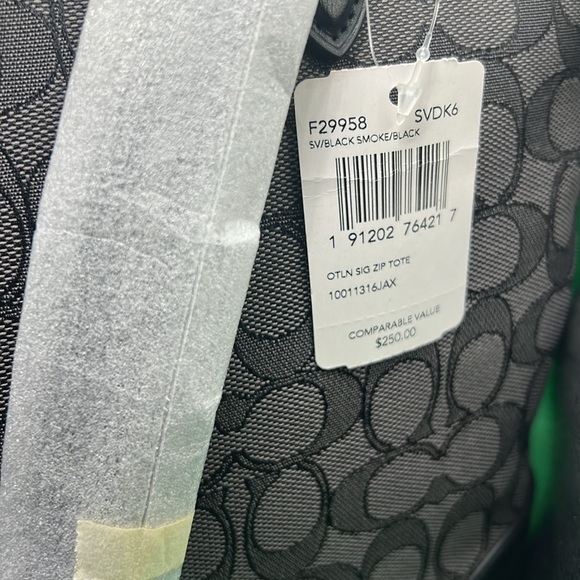 coach otln signaturezip tote - Picture 4 of 5